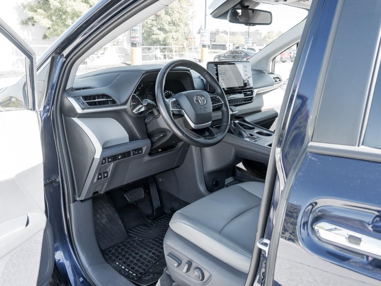 2021 Toyota Sienna XLE 7-Passenger 4dr All-Wheel Drive Passenger Van Photo