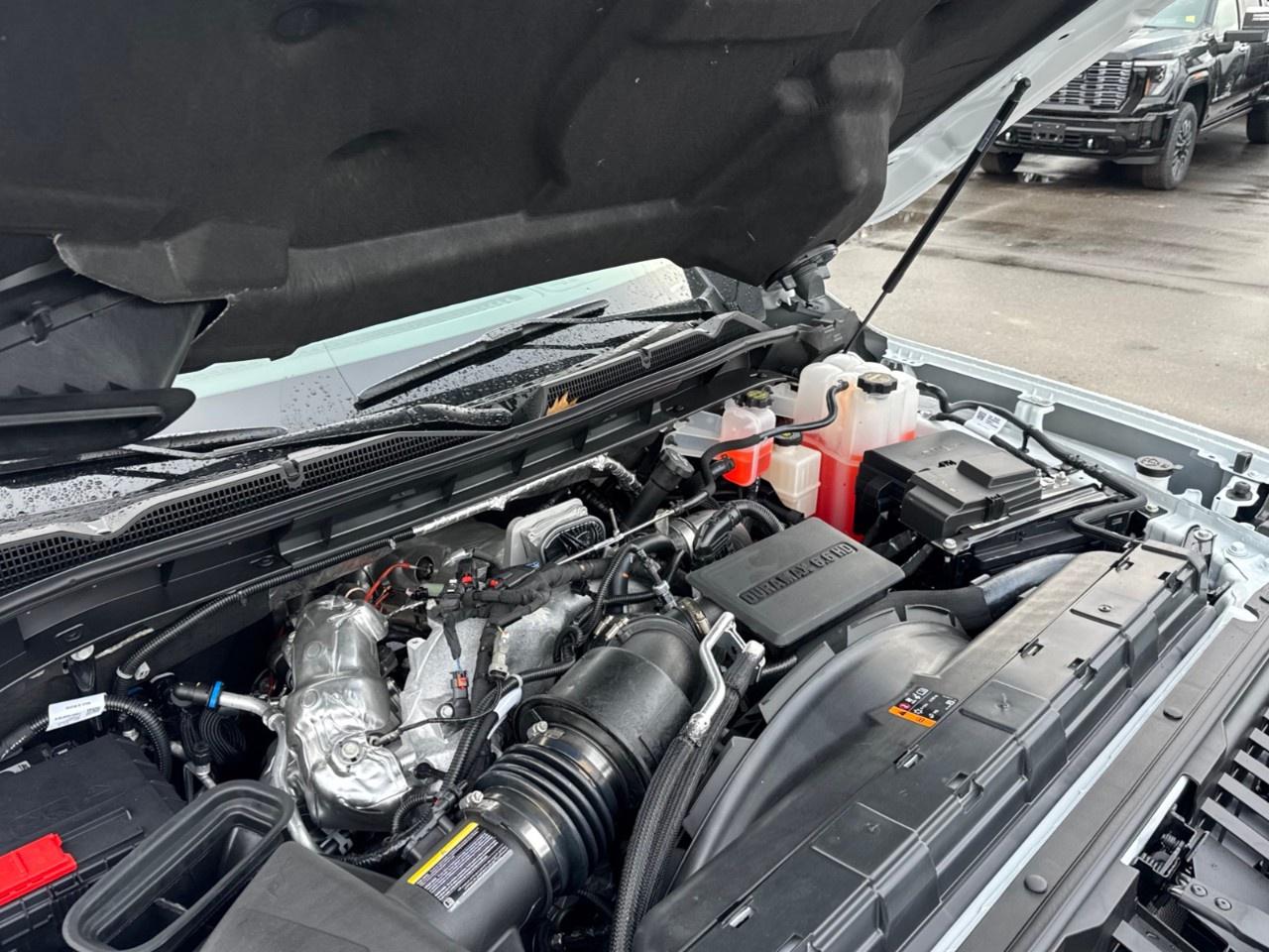 2026 GMC Sierra 3500HD CC 4WD Crew Cab 177" WB, 60" CA Pro Photo