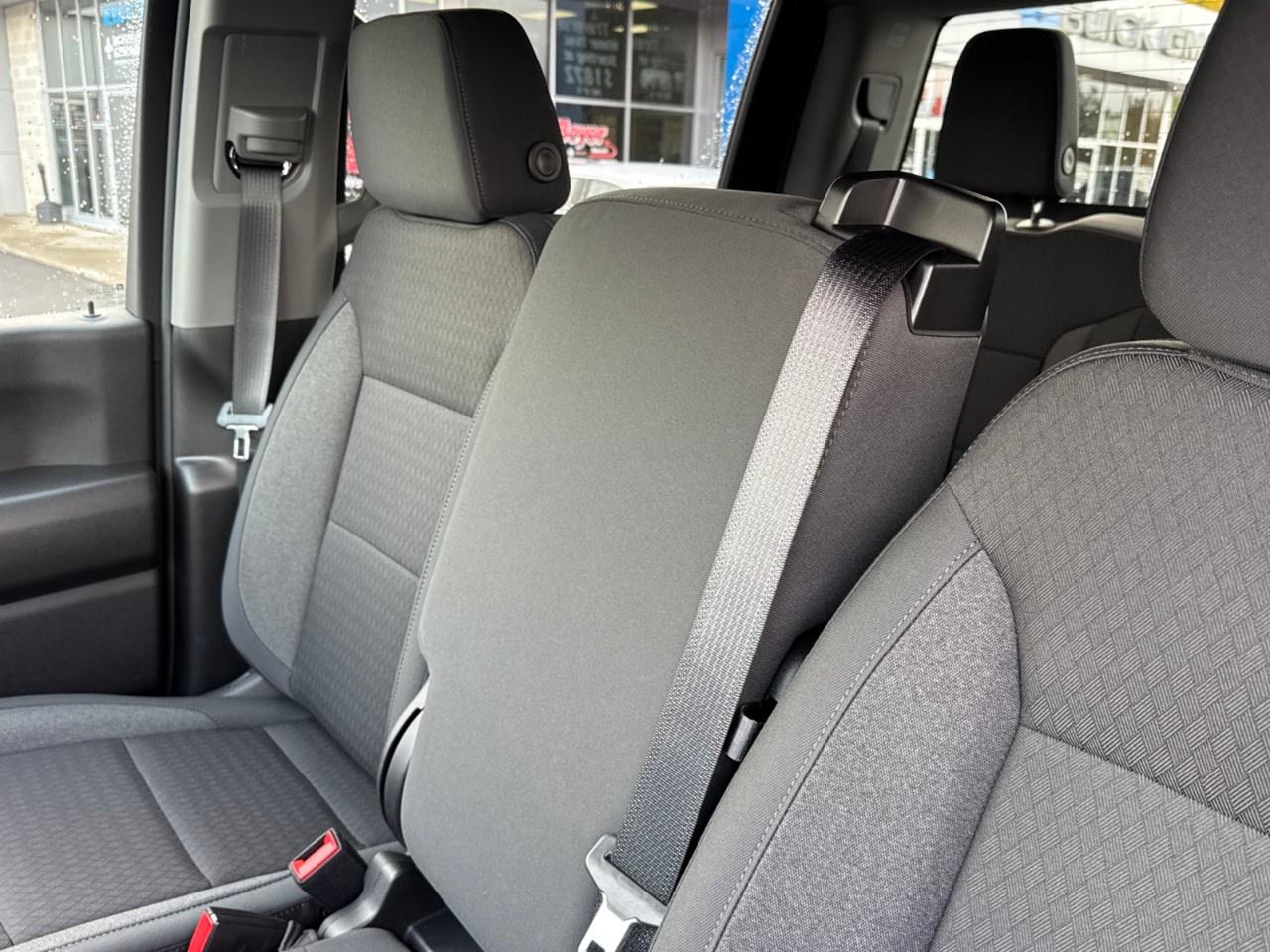 2026 GMC Sierra 3500HD CC 4WD Crew Cab 177" WB, 60" CA Pro Photo