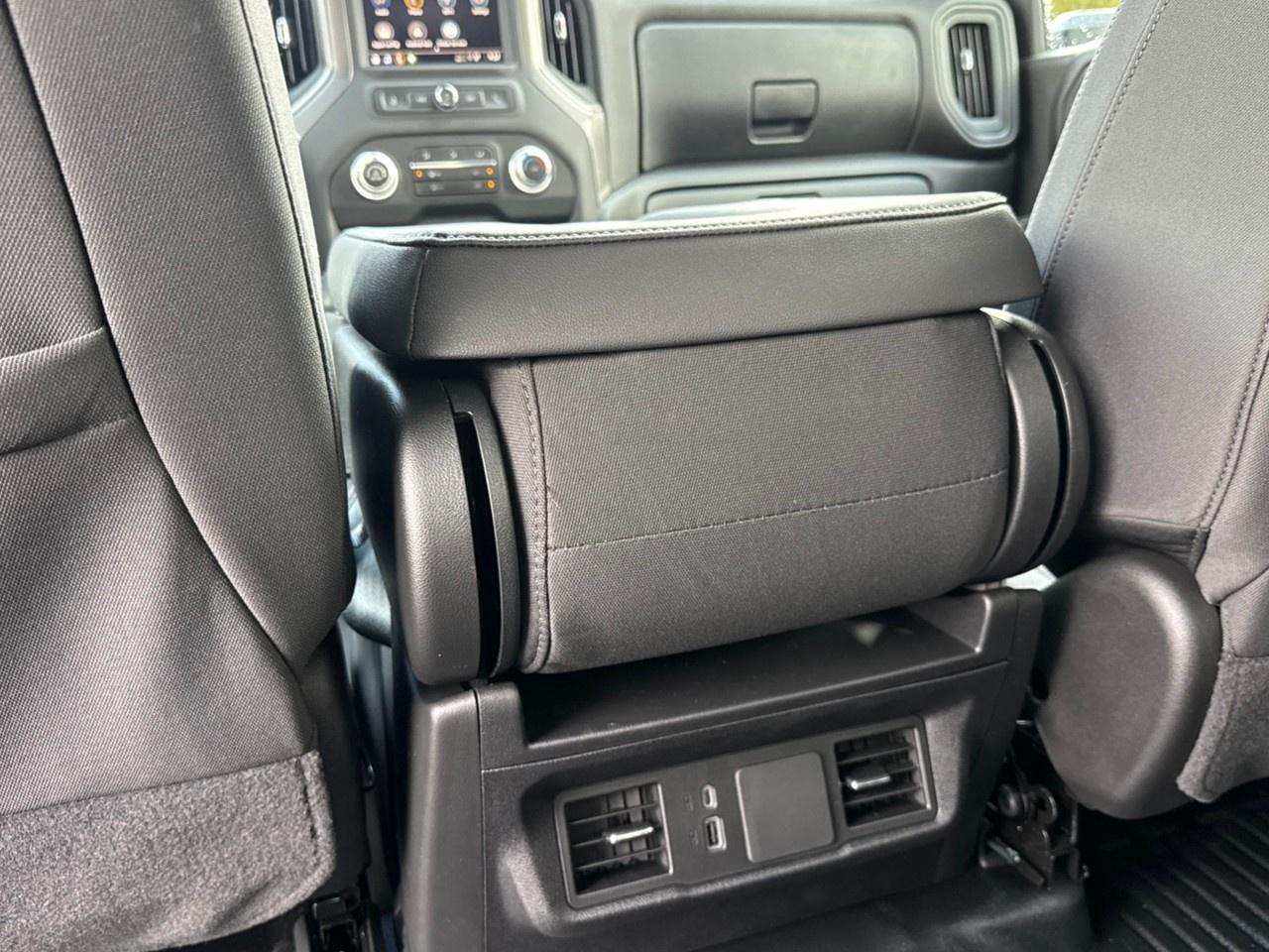 2026 GMC Sierra 3500HD CC 4WD Crew Cab 177" WB, 60" CA Pro Photo