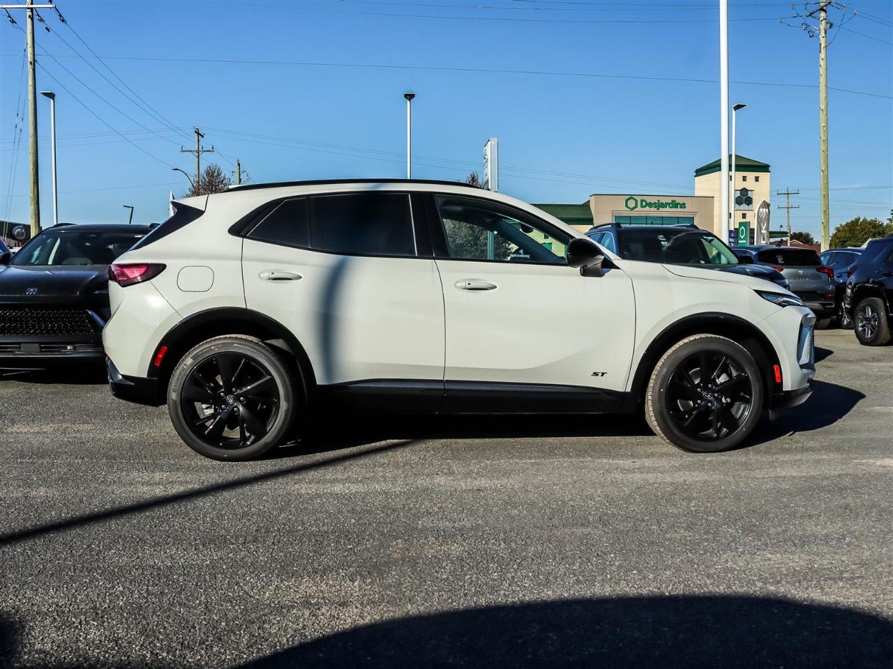 2025 Buick Envision AWD 4dr Sport Touring Photo