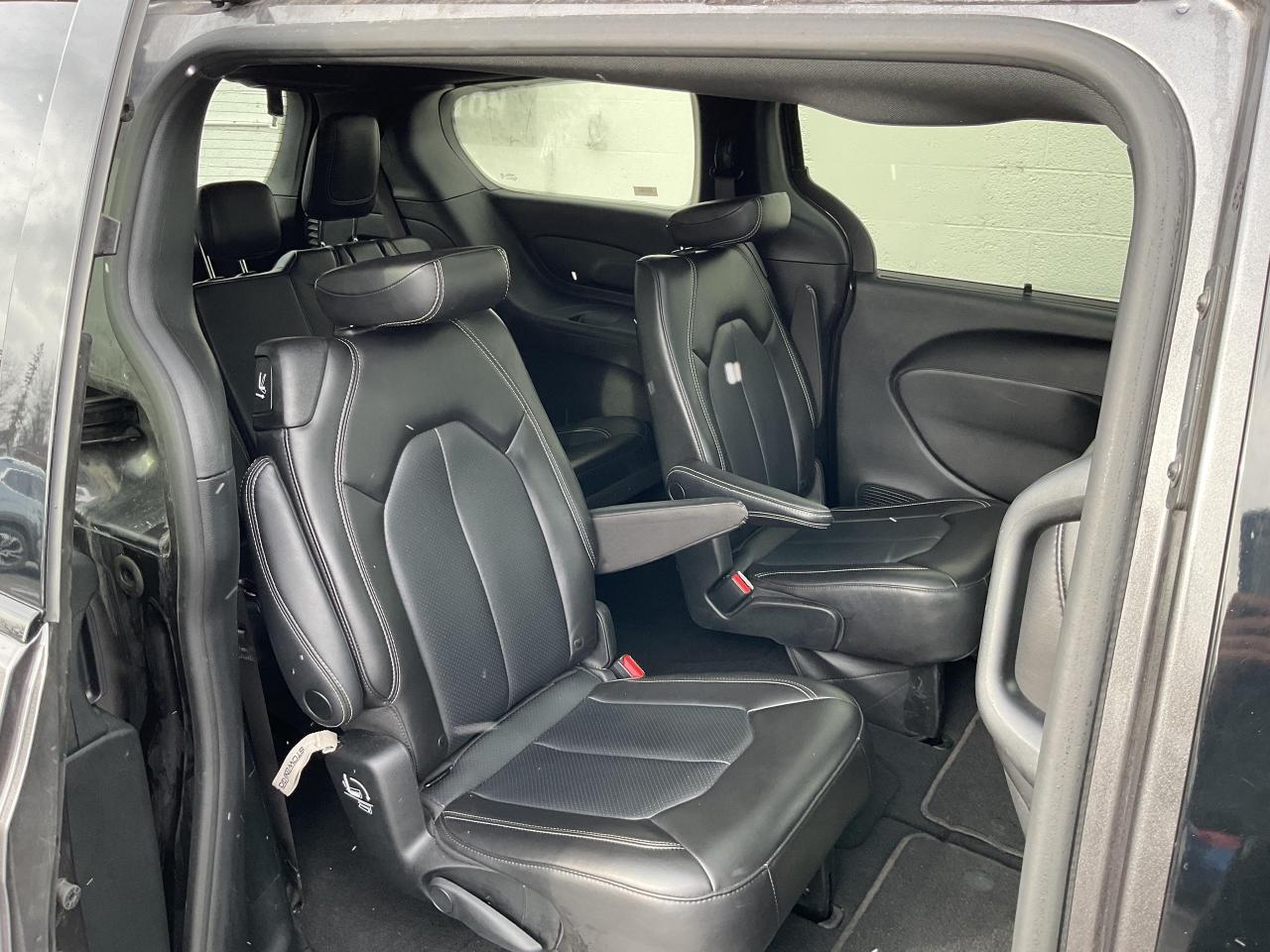 2023 Chrysler Pacifica Touring-L All-Wheel Drive Passenger Van Photo