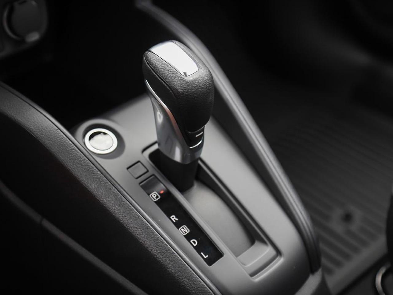 2025 Nissan Kicks Play S 4dr Front-Wheel Drive Photo