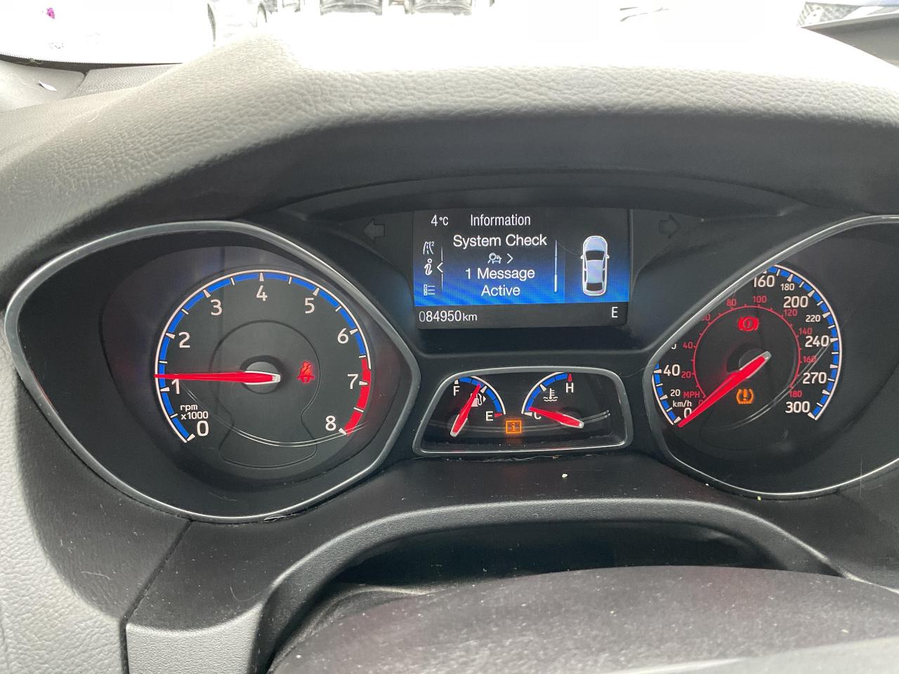 2017 Ford Focus RS Base 4dr Hatchback Photo