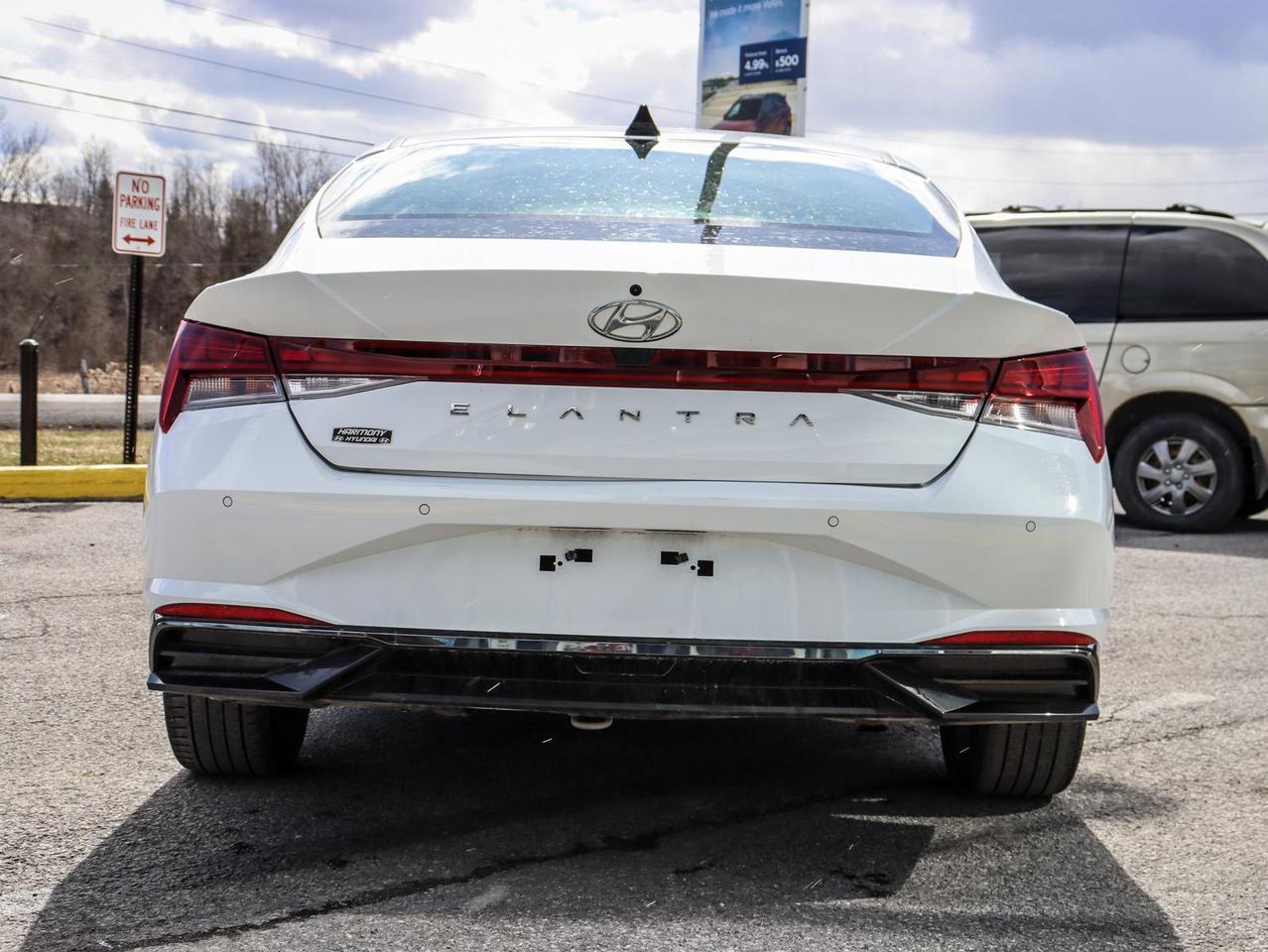 2022 Hyundai Elantra Ultimate Tech 4dr Sedan Photo