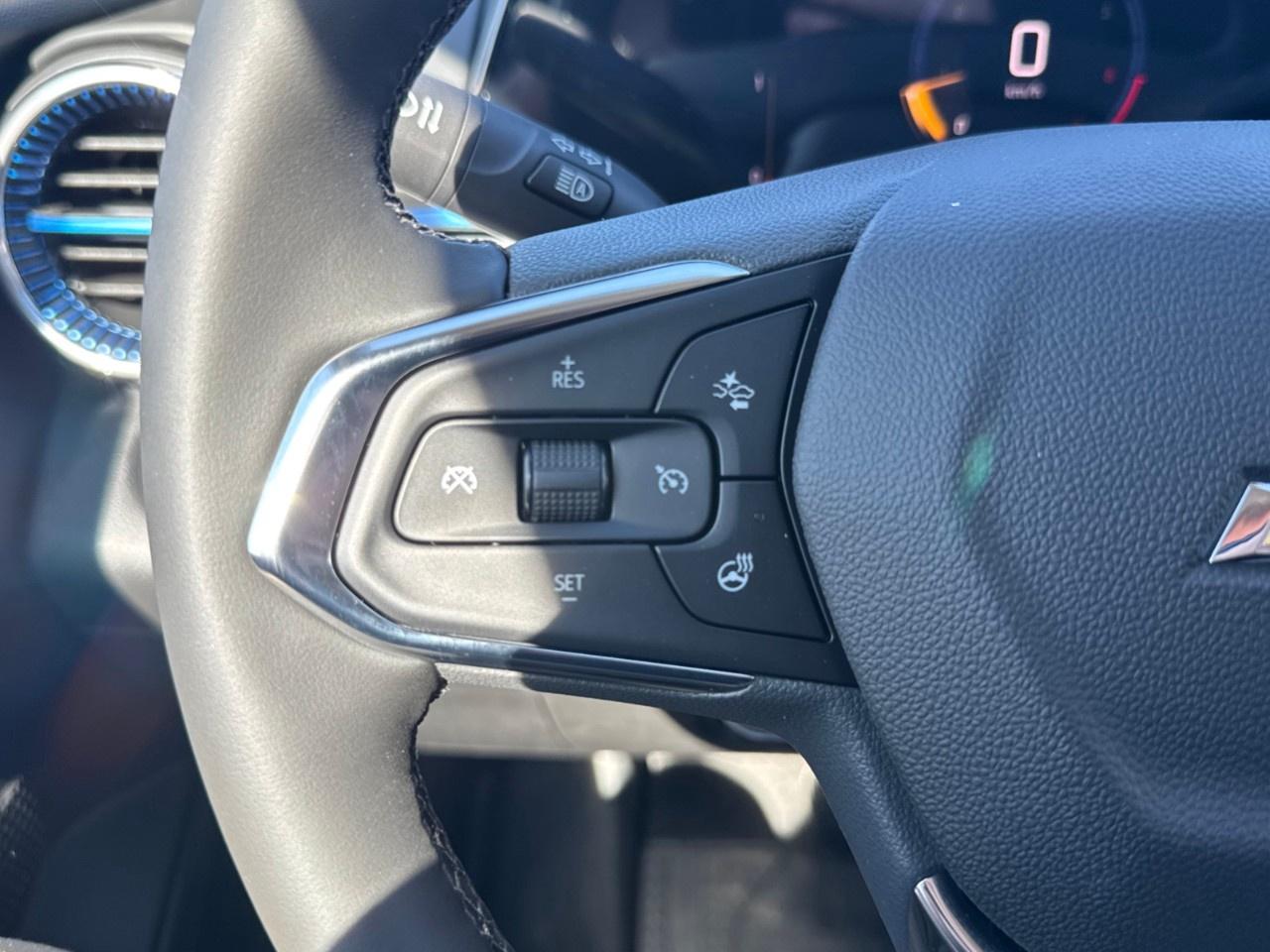 2026 Chevrolet Trax Fwd 4dr Lt Photo