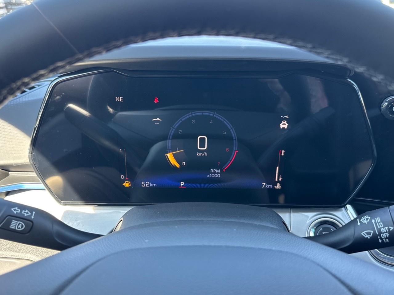 2026 Chevrolet Trax Fwd 4dr Lt Photo