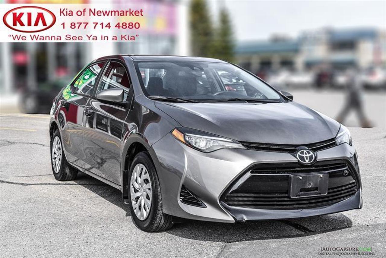 2017 Toyota Corolla LE (CVT) 4dr Sedan Photo