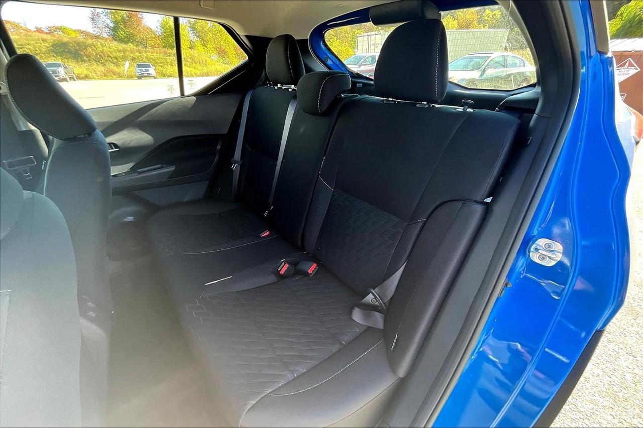 2025 Nissan Kicks Play SV 4dr Front-Wheel Drive Photo