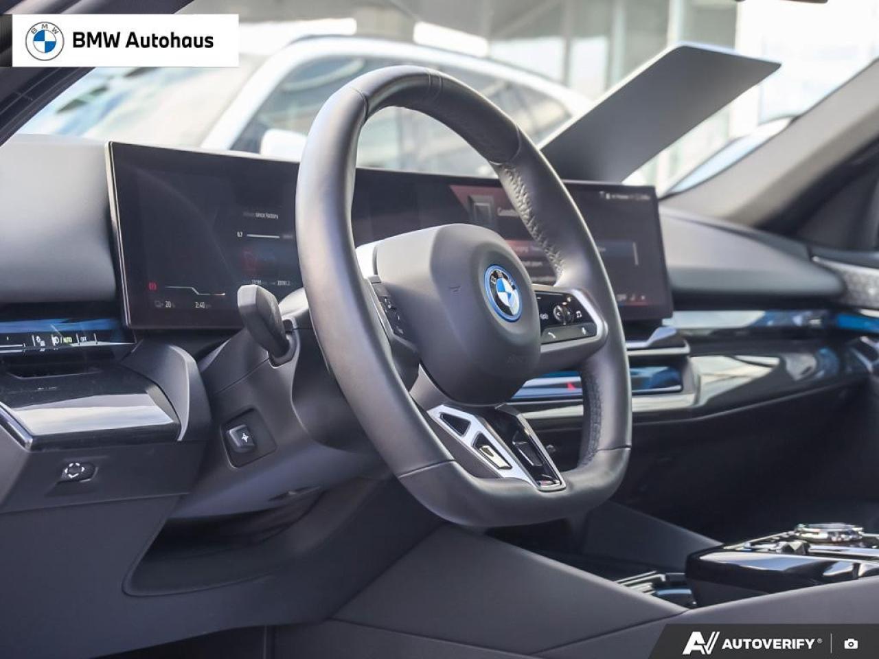 2025 BMW i5 xDrive40 Sedan Photo