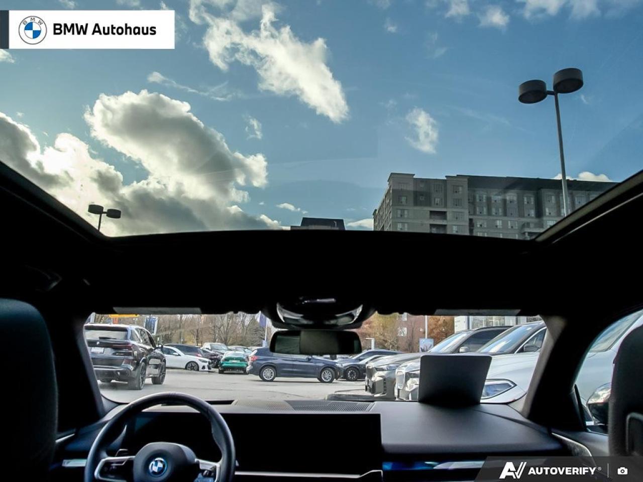 2025 BMW i5 xDrive40 Sedan Photo