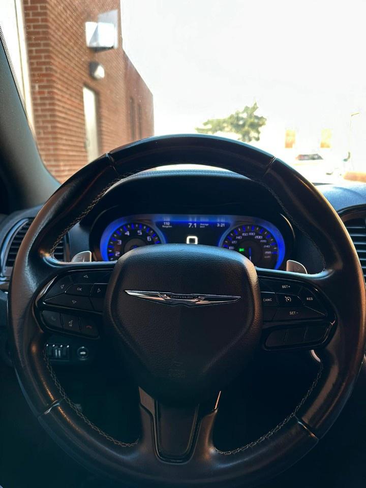 2018 Chrysler 300 300S RWD Photo