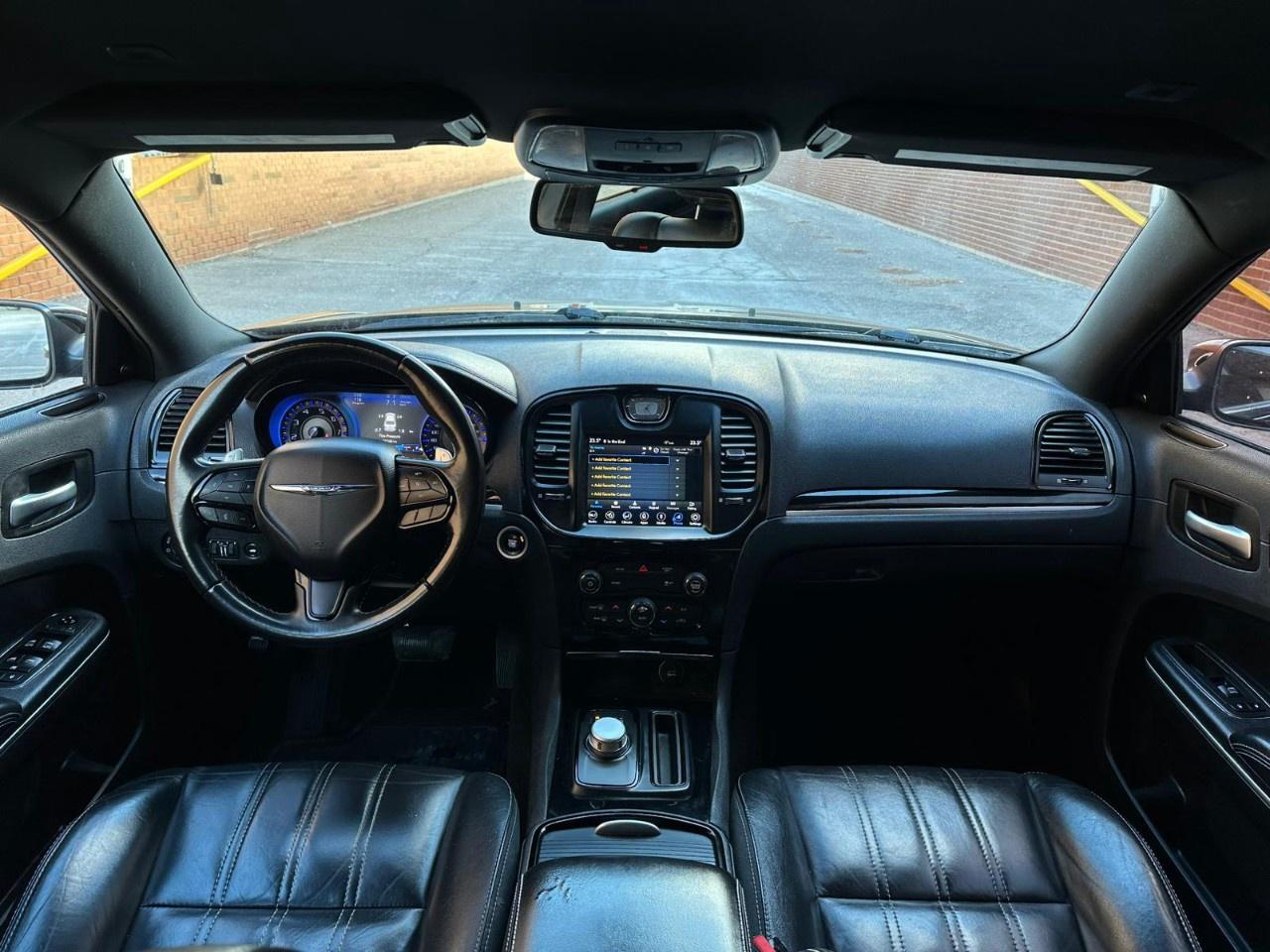 2018 Chrysler 300 300S RWD Photo