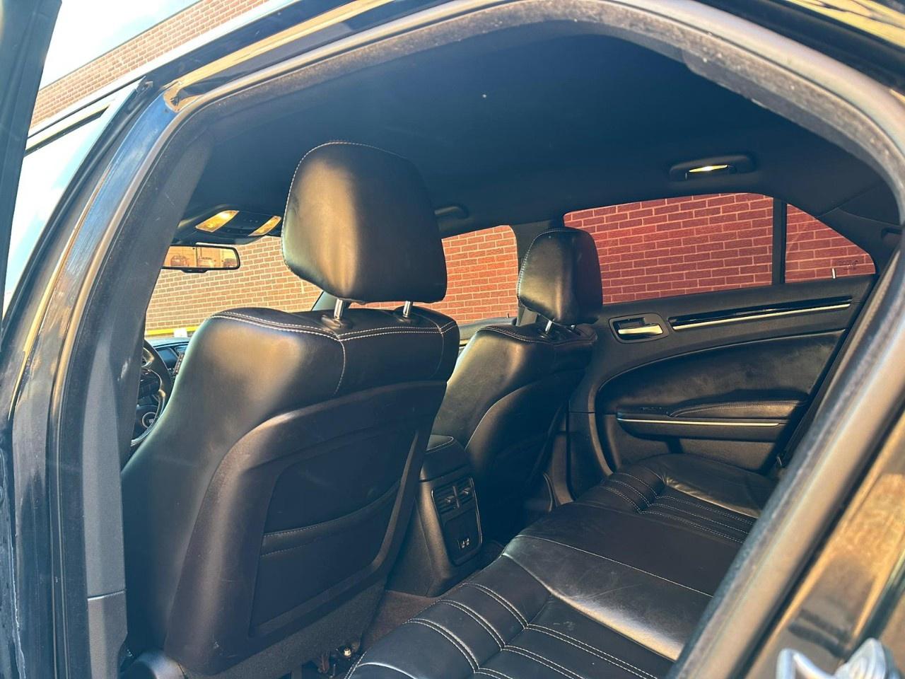 2018 Chrysler 300 300S RWD Photo