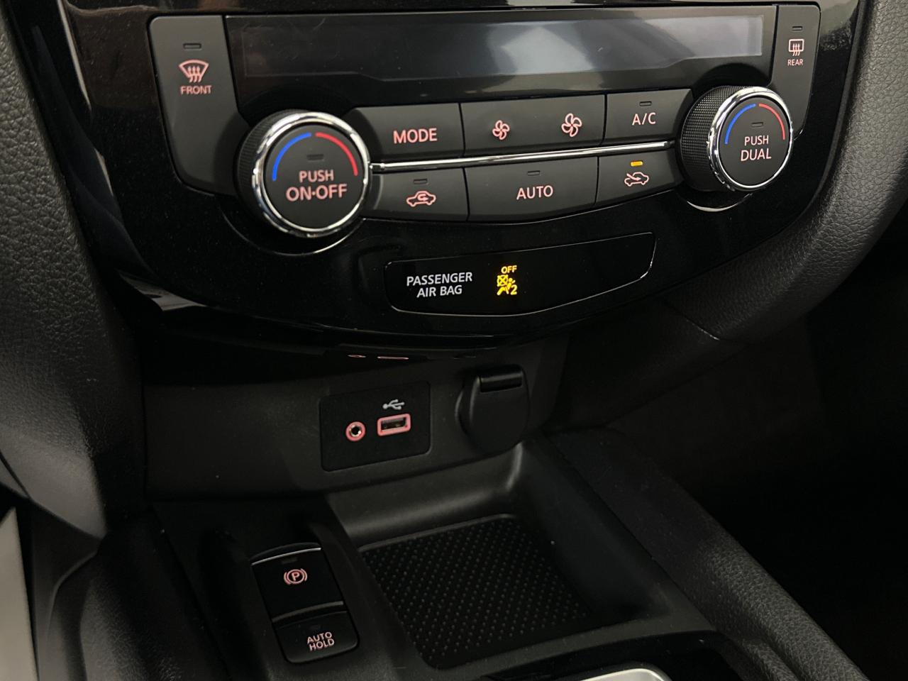 2023 Nissan Qashqai SL 4dr All-wheel Drive Photo