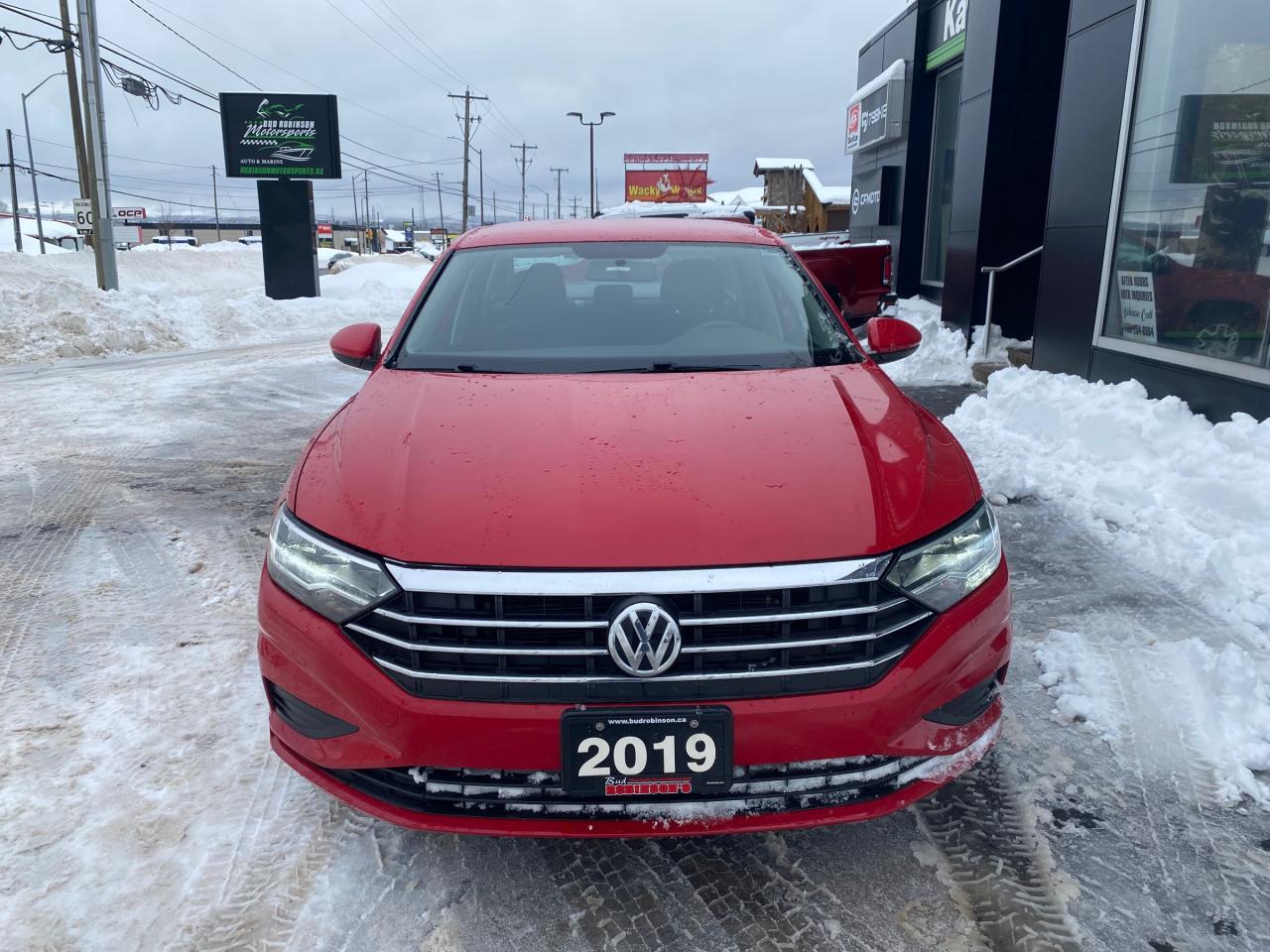 2019 Volkswagen Jetta 1.4 TSI Comfortline (M6) 4dr Sedan Photo3