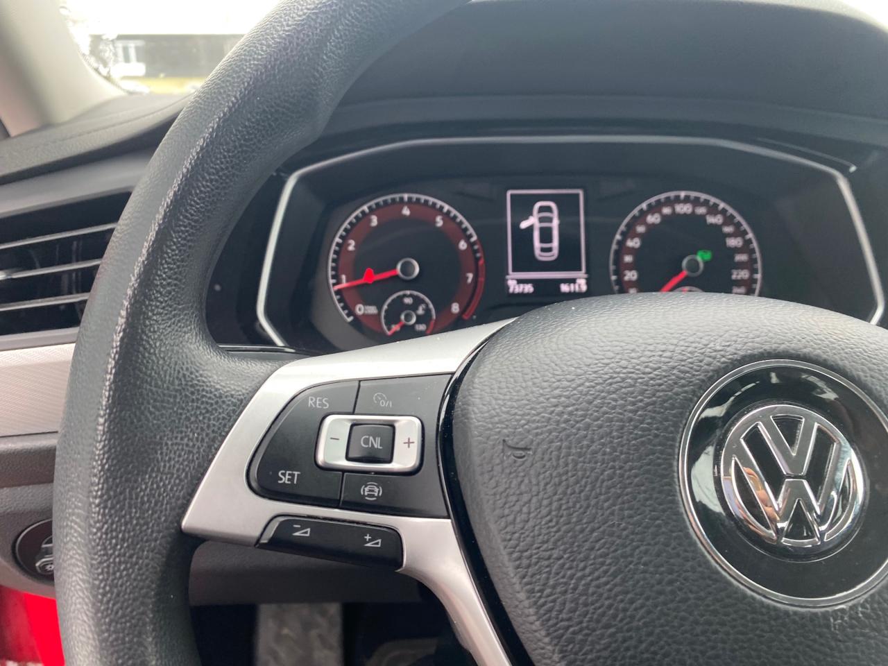 2019 Volkswagen Jetta 1.4 TSI Comfortline (M6) 4dr Sedan Photo