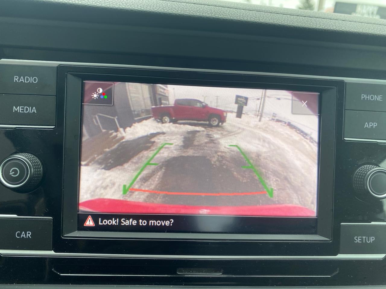 2019 Volkswagen Jetta 1.4 TSI Comfortline (M6) 4dr Sedan Photo