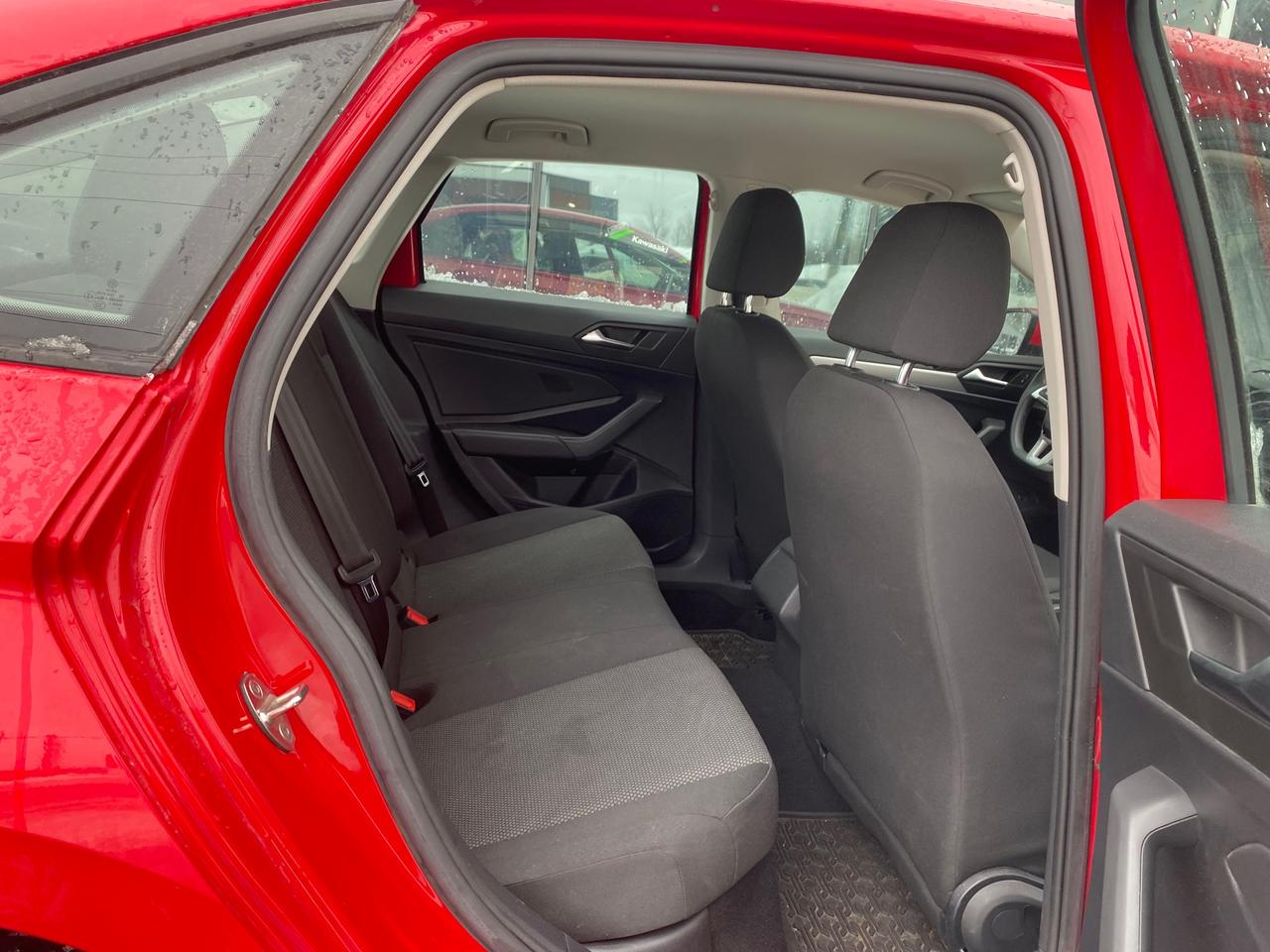 2019 Volkswagen Jetta 1.4 TSI Comfortline (M6) 4dr Sedan Photo