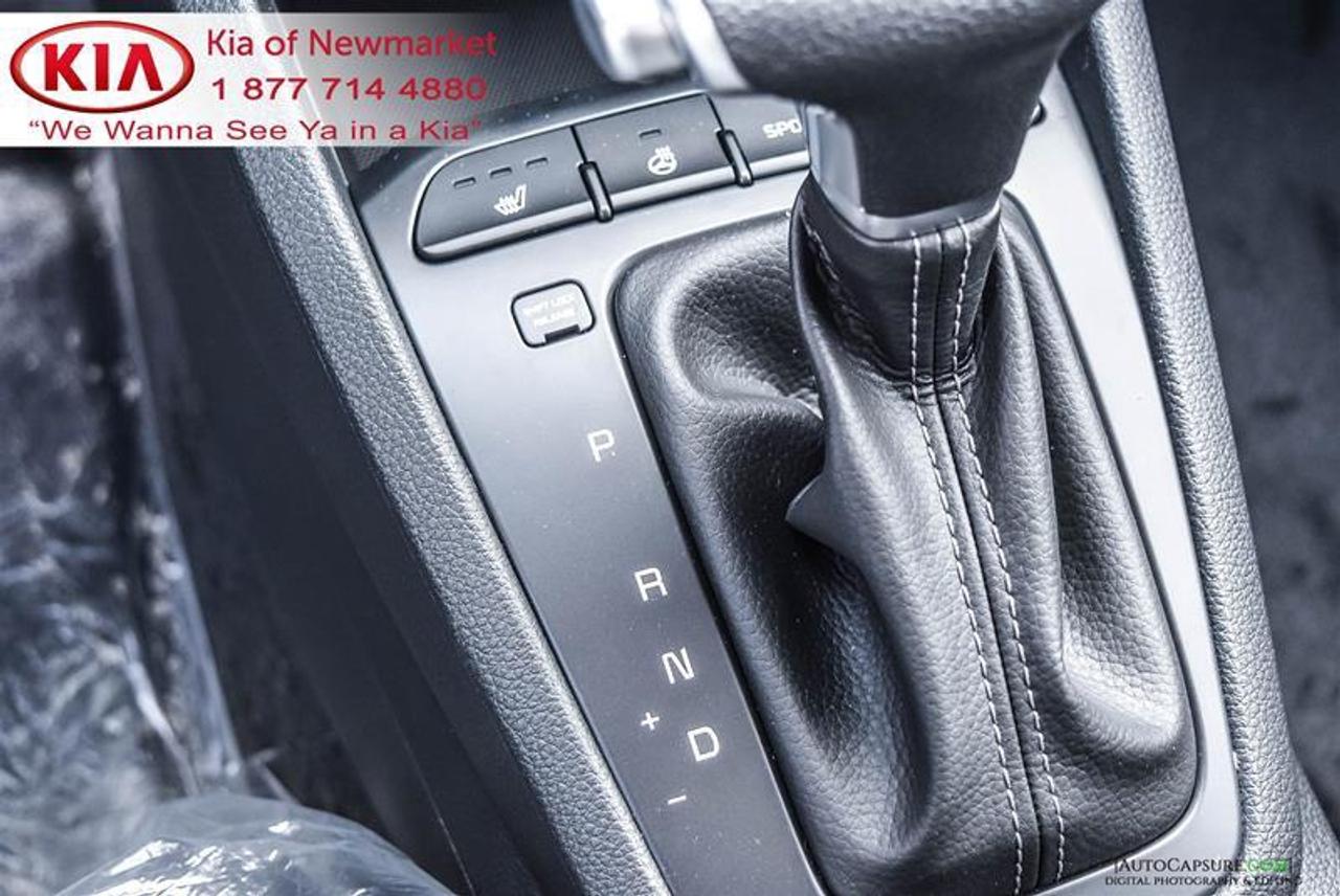 2021 Kia Rio LX Premium 4dr Hatchback Photo
