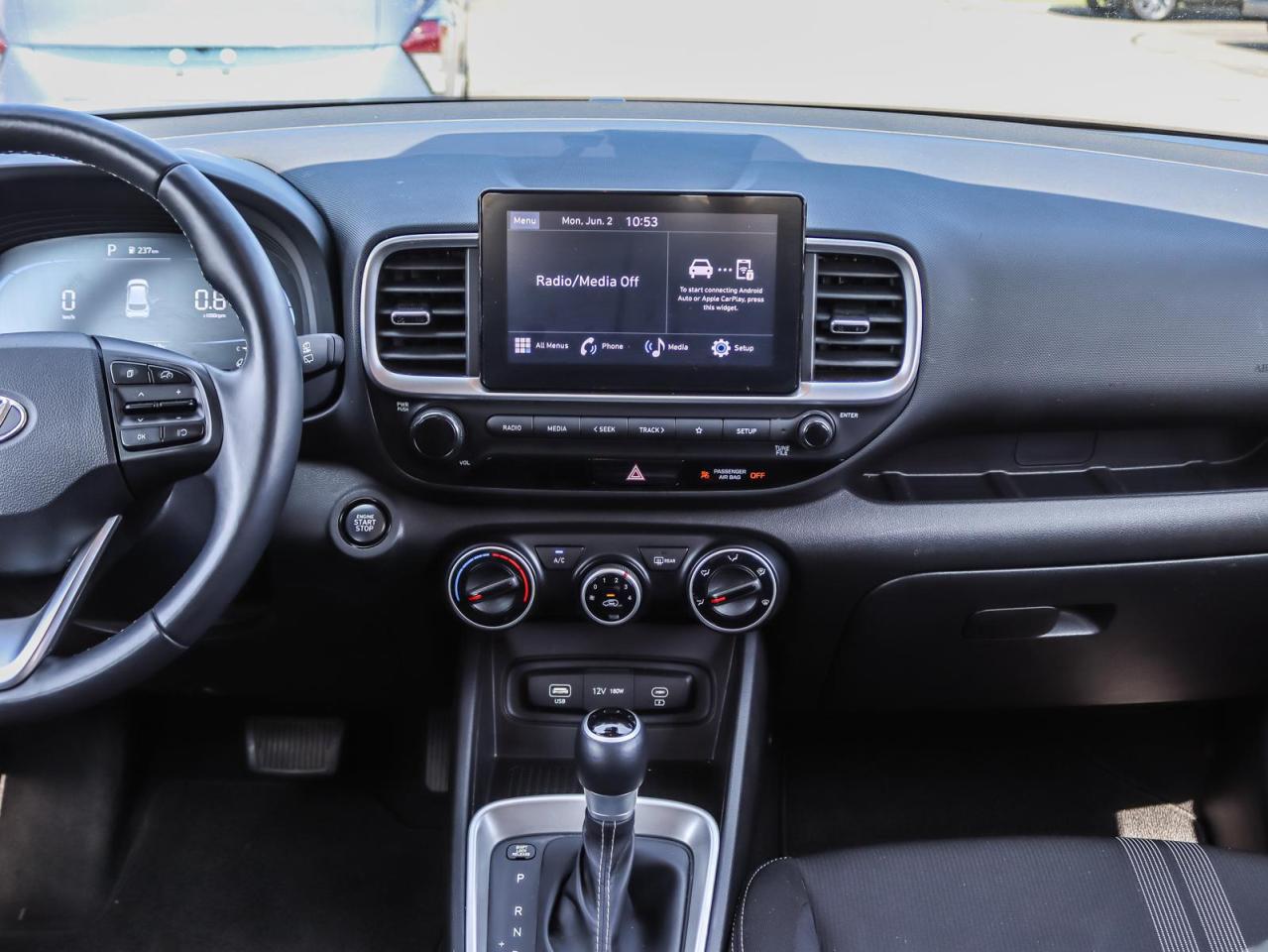 2024 Hyundai Venue Preferred 4dr Front-Wheel Drive Photo