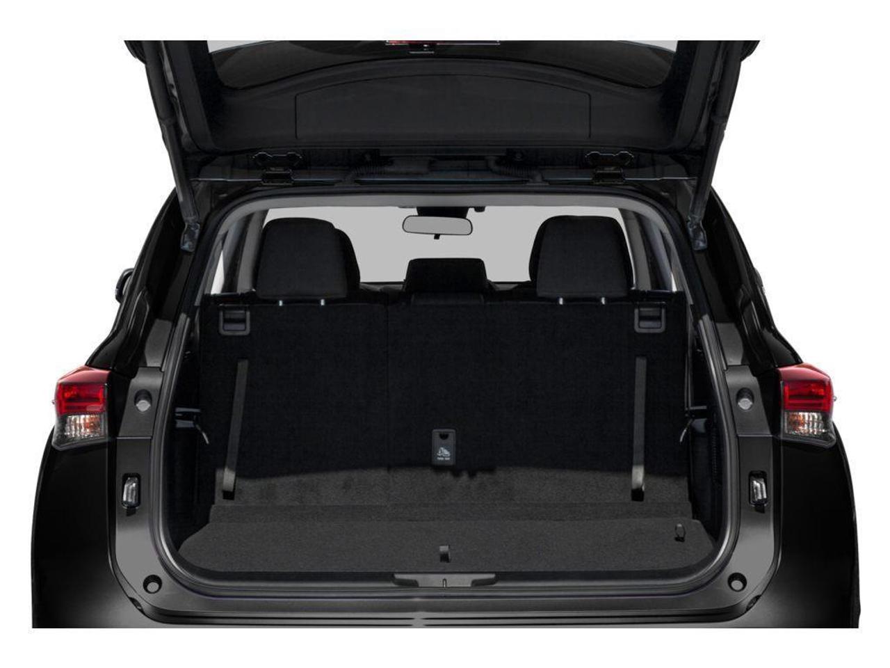 2022 Toyota Highlander Hybrid LE 4dr All-Wheel Drive Photo