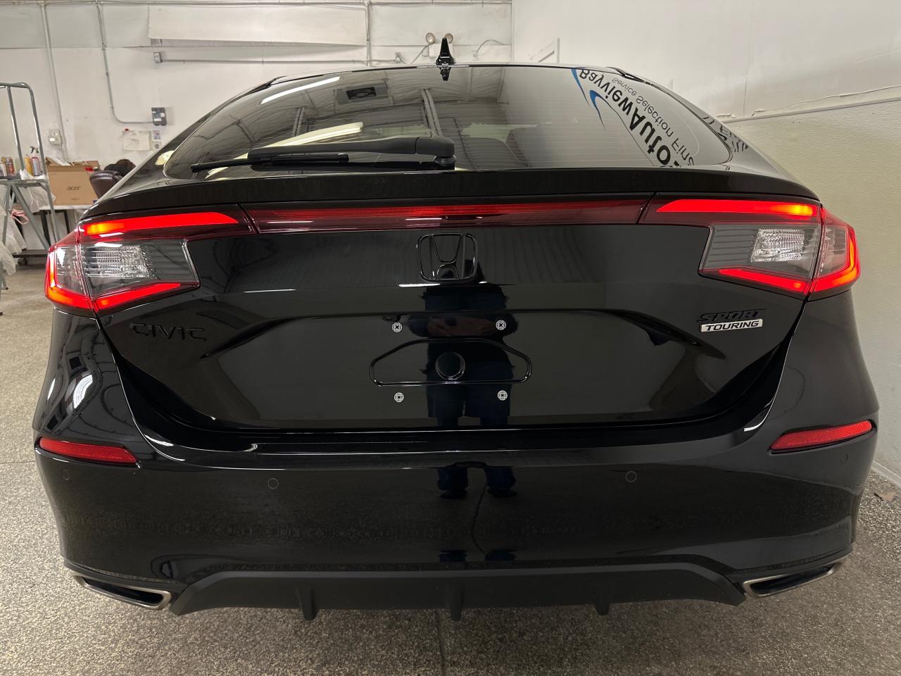 2023 Honda Civic Sport Touring 4dr Hatchback Photo