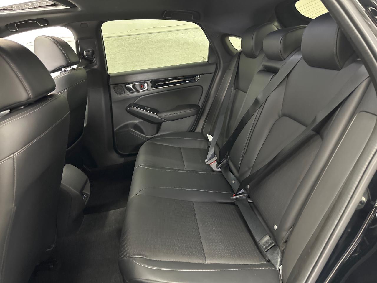 2023 Honda Civic Sport Touring 4dr Hatchback Photo