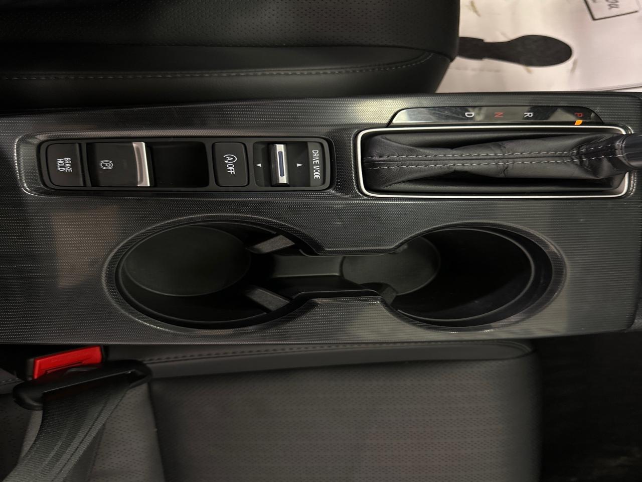 2023 Honda Civic Sport Touring 4dr Hatchback Photo