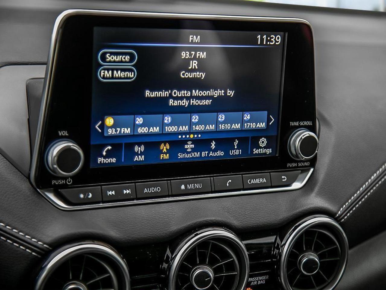 2025 Nissan Sentra SV 4DR SEDAN Photo