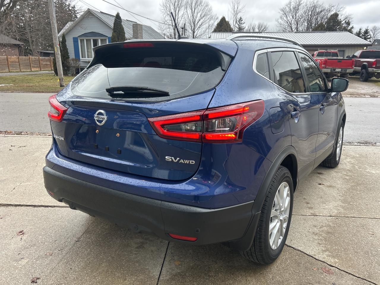 2023 Nissan Qashqai SV   ** MOONROOF ** AWD ** Photo4