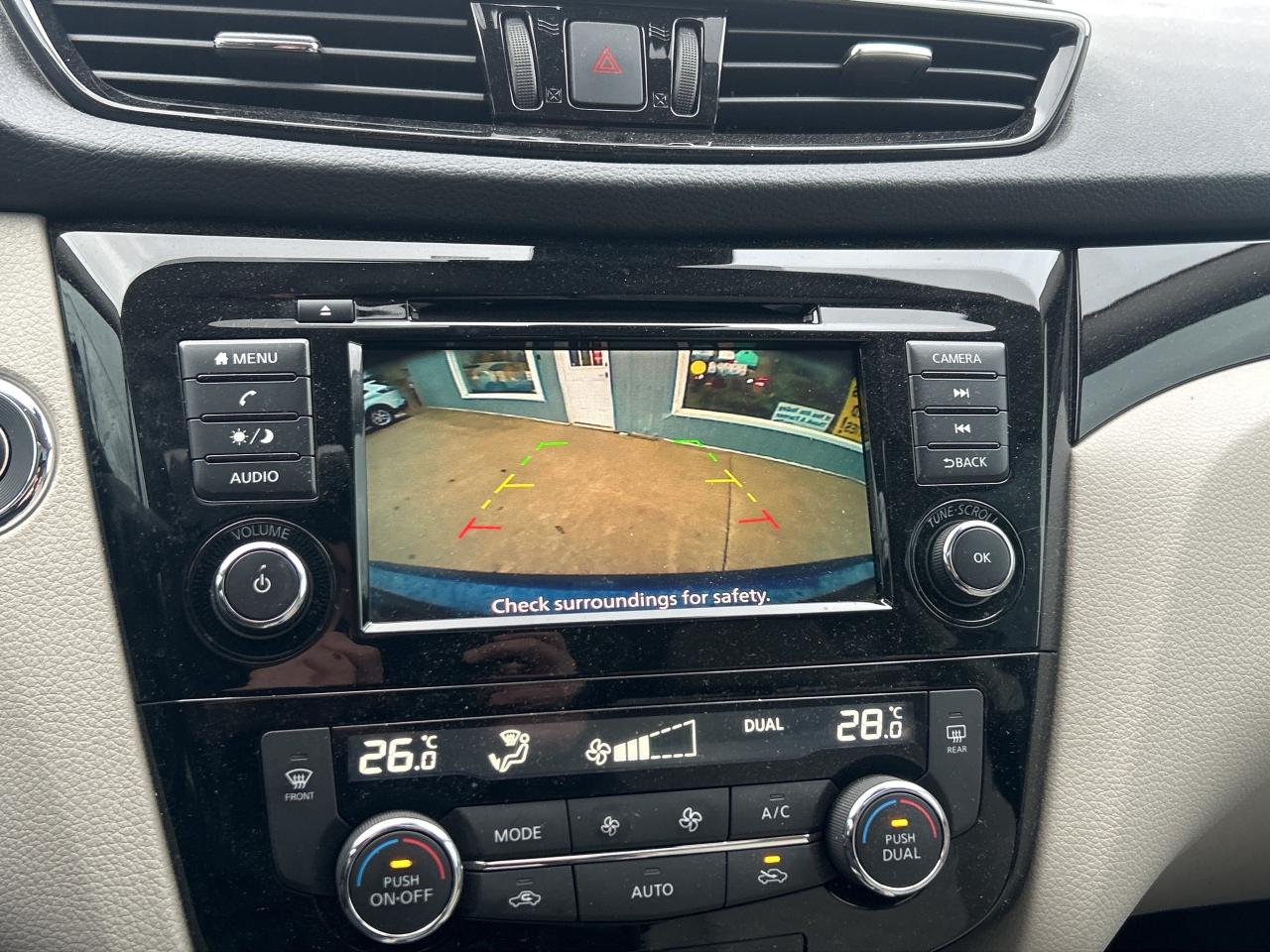 2023 Nissan Qashqai SV   ** MOONROOF ** AWD ** Photo