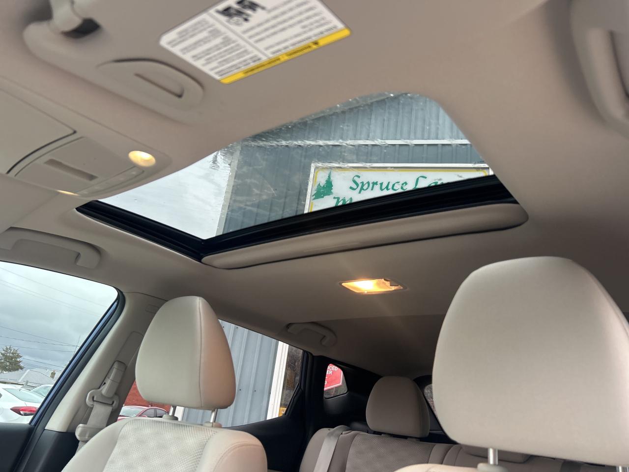 2023 Nissan Qashqai SV   ** MOONROOF ** AWD ** Photo