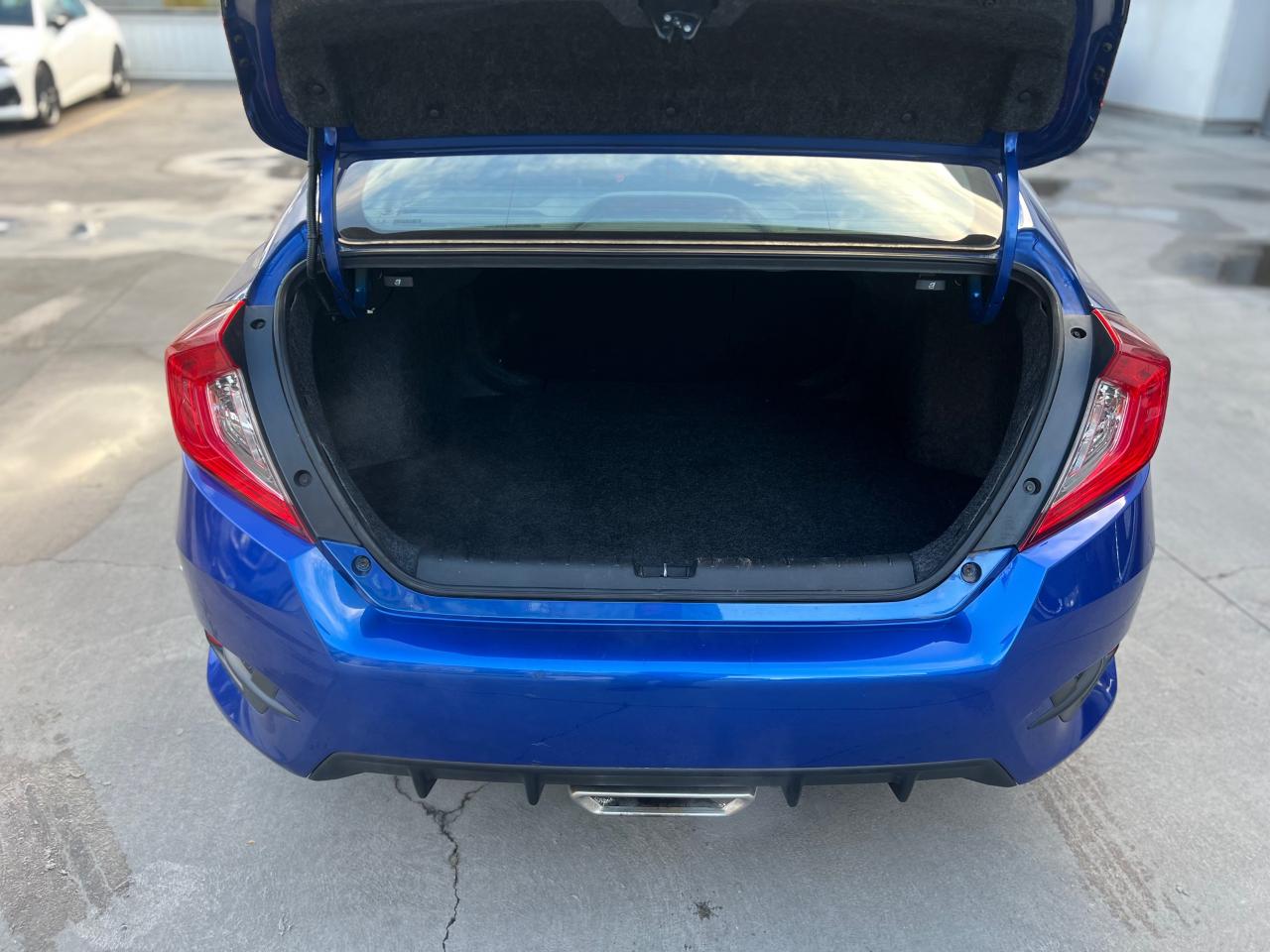 2020 Honda Civic Sport 4dr Sedan Photo