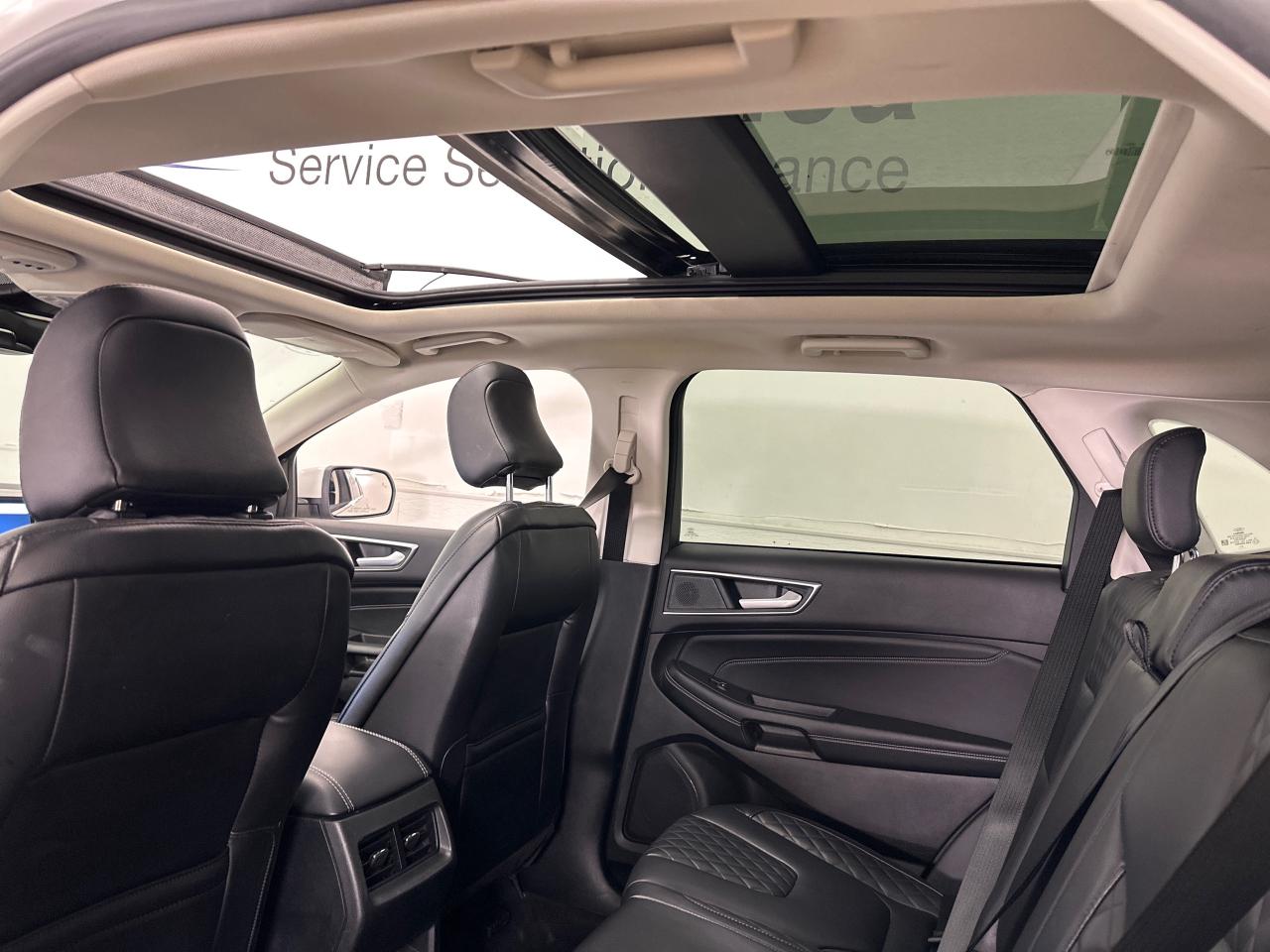 2024 Ford Edge TITANIUM 4DR ALL-WHEEL DRIVE Photo