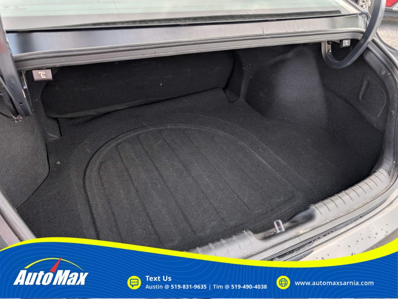 2024 Hyundai Elantra PREFERRED 4DR SEDAN Photo