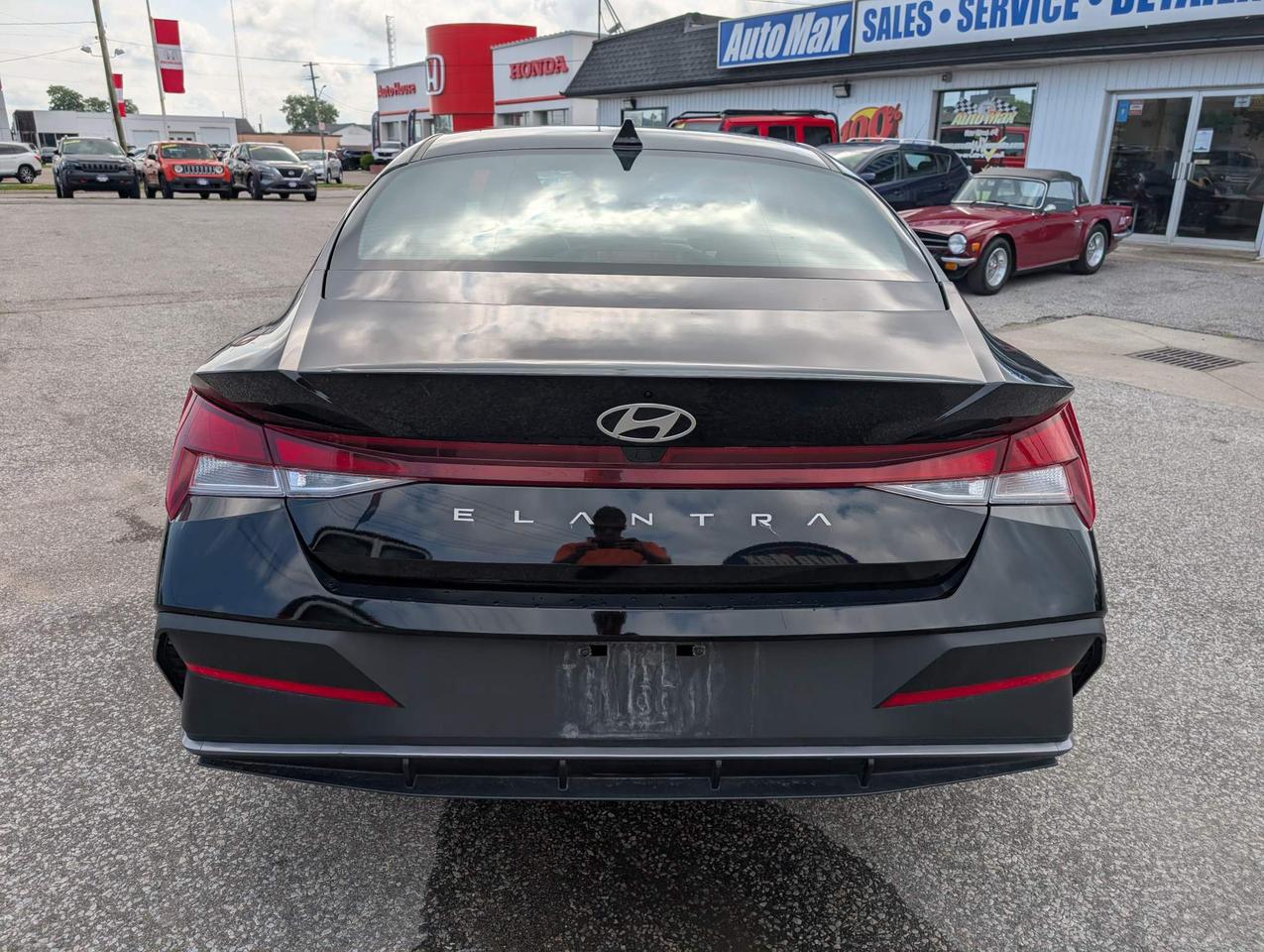 2024 Hyundai Elantra PREFERRED 4DR SEDAN Photo