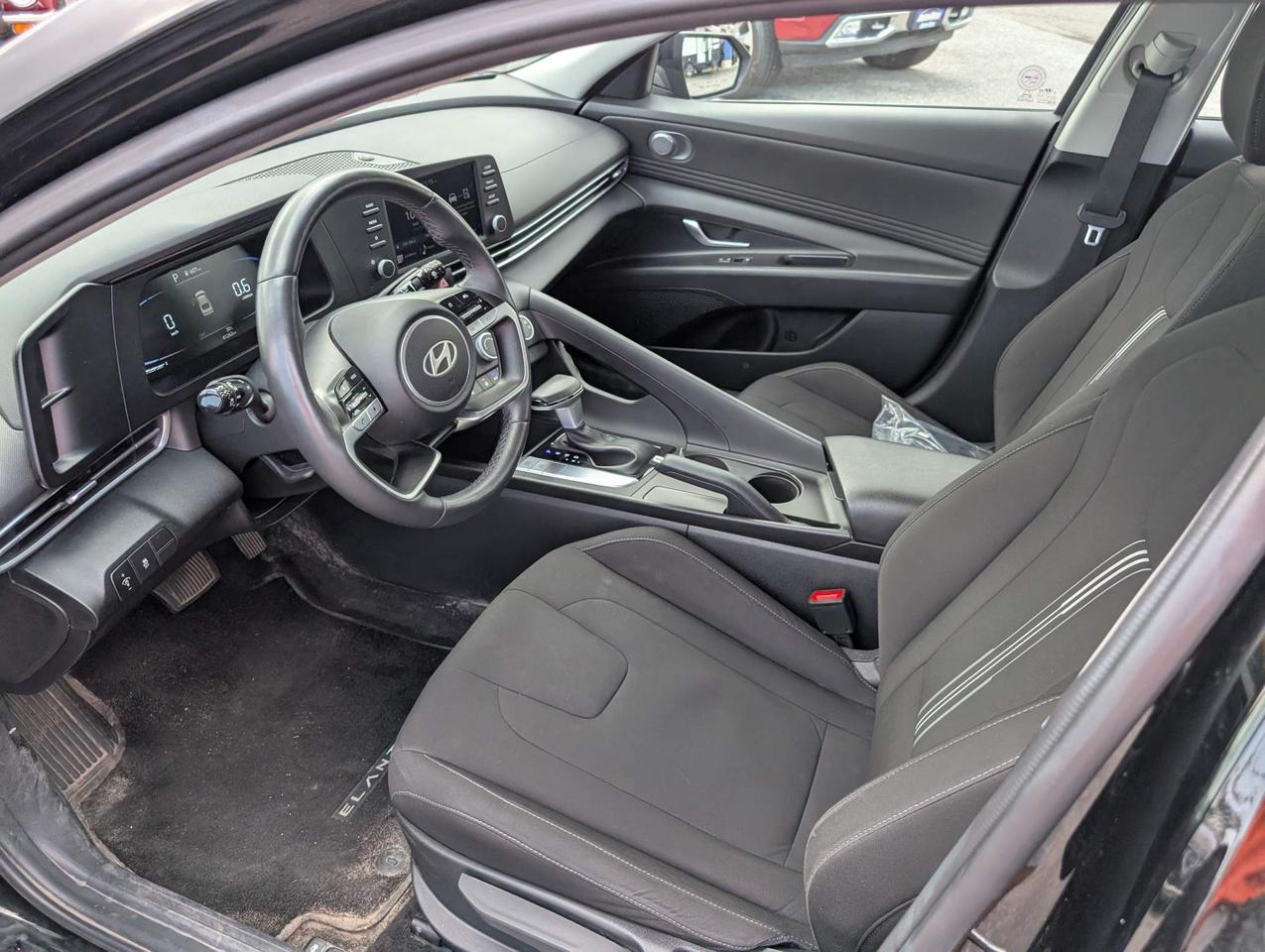 2024 Hyundai Elantra PREFERRED 4DR SEDAN Photo