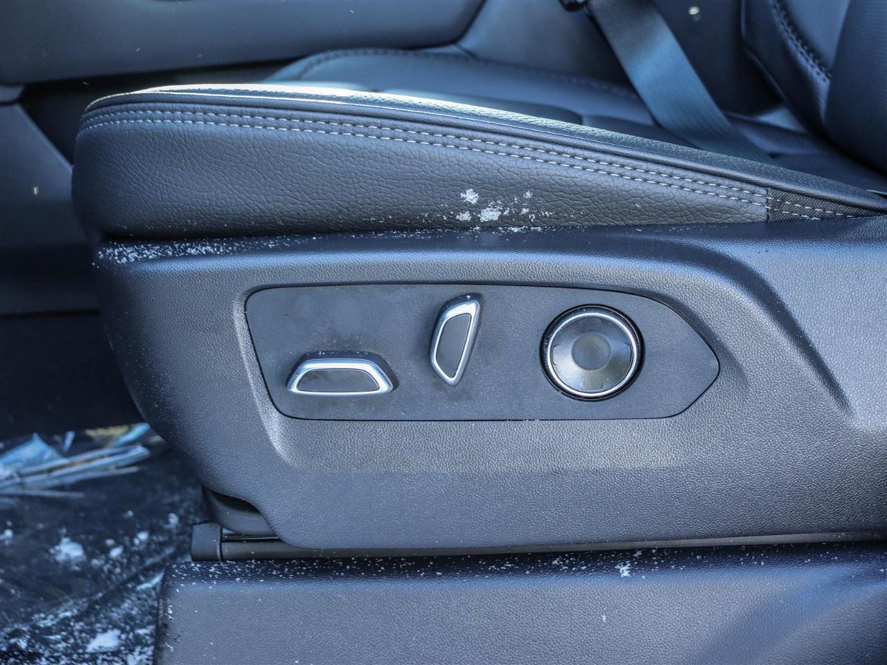 2026 GMC Sierra 3500HD 4WD Crew Cab Standard Box Denali Photo