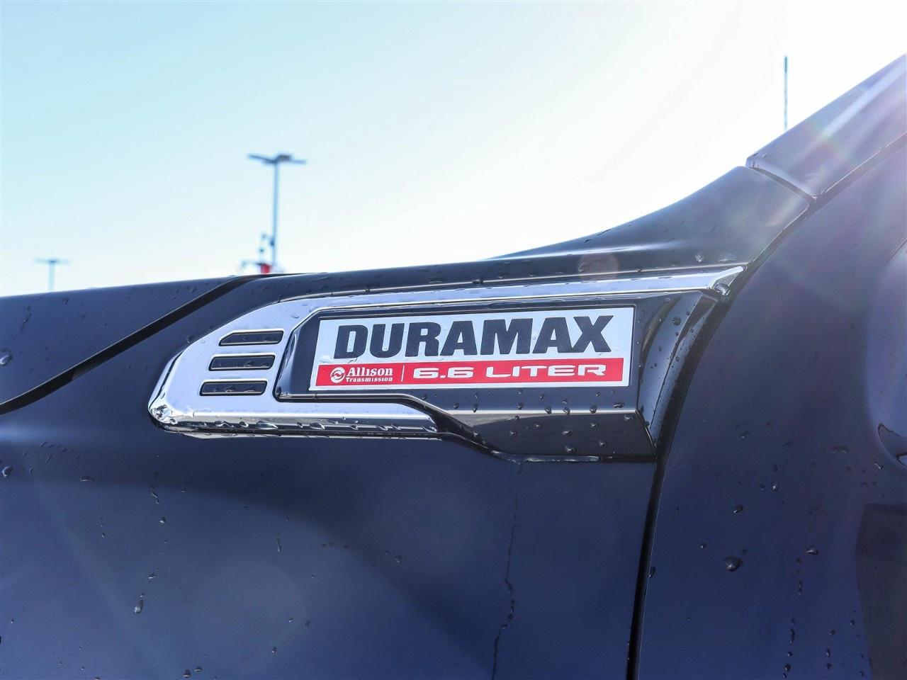 2026 GMC Sierra 3500HD 4WD Crew Cab Standard Box Denali Photo