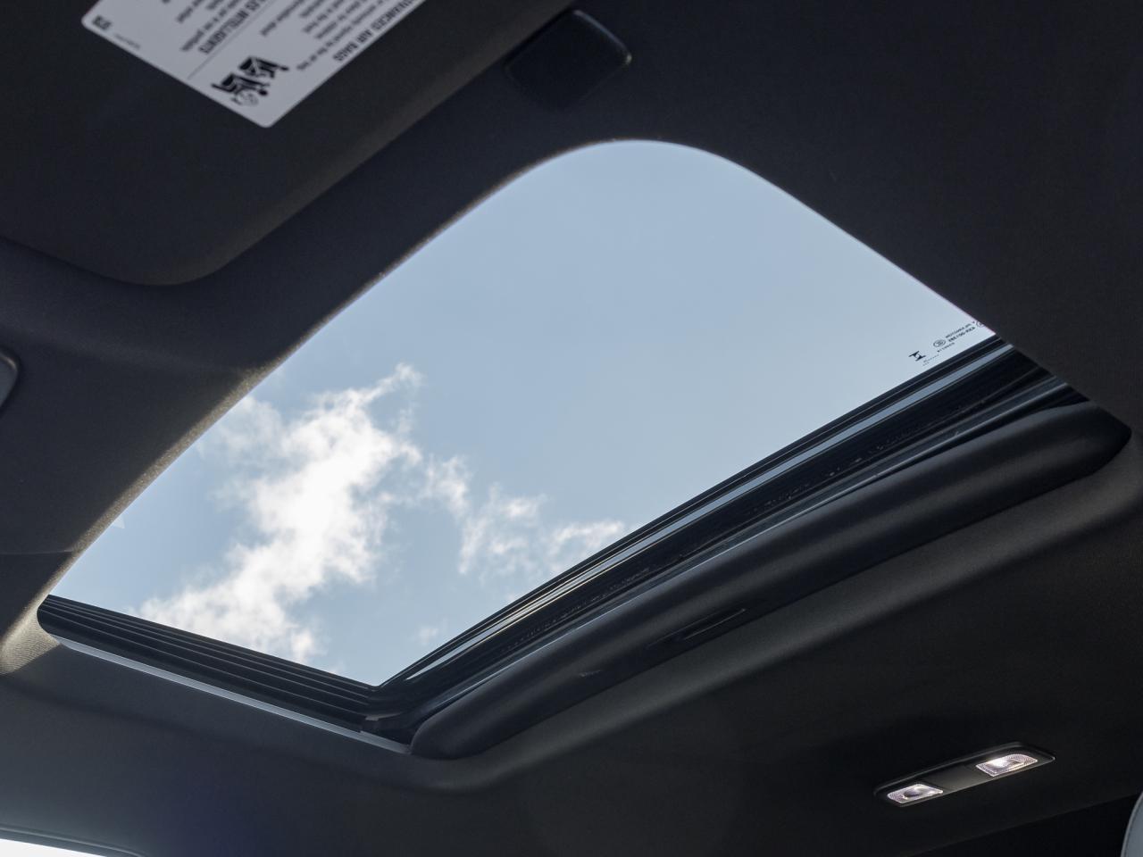 2025 GMC Sierra 1500 4WD Crew Cab 147  AT4 Photo