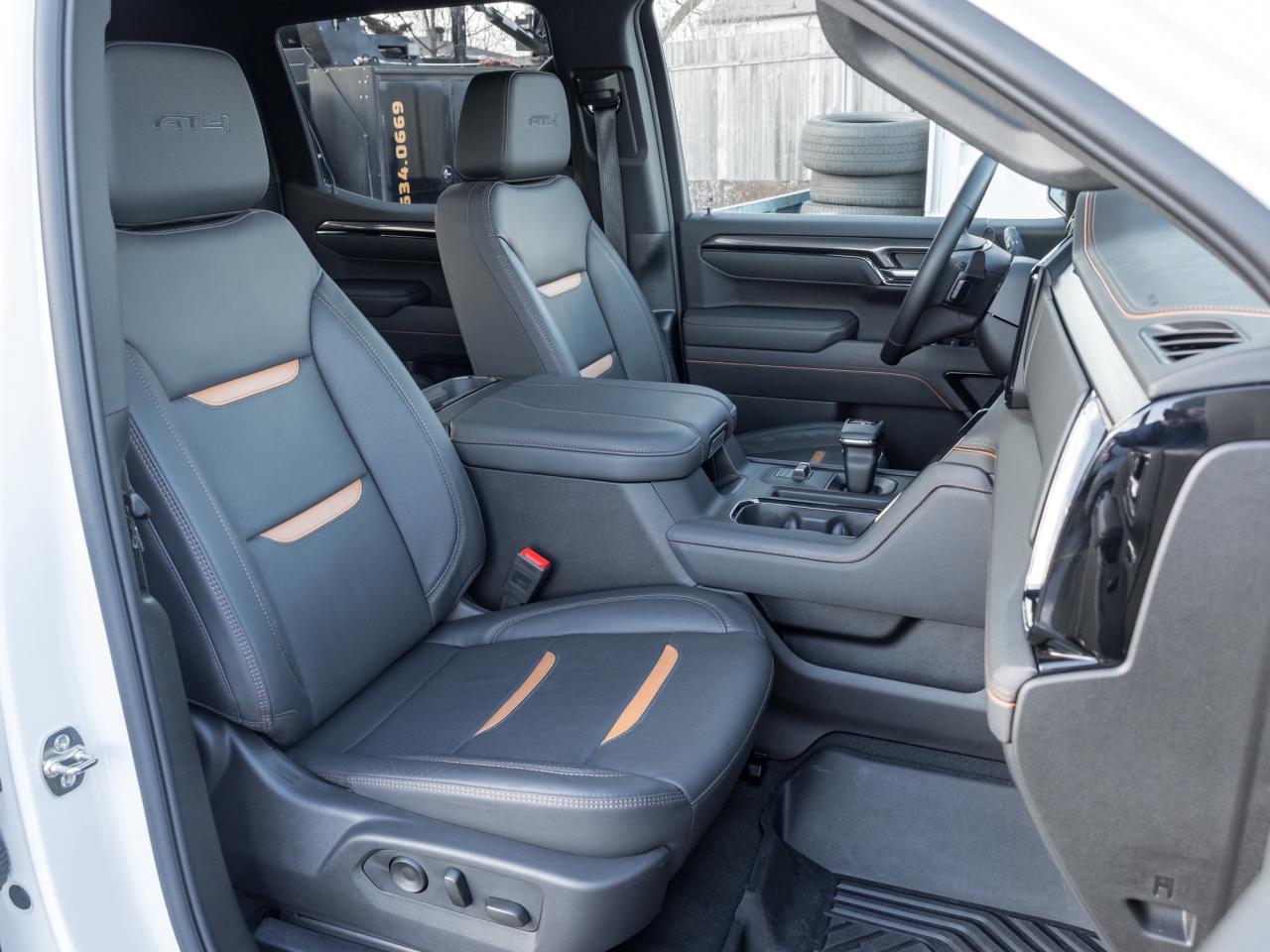 2025 GMC Sierra 1500 4WD Crew Cab 147  AT4 Photo