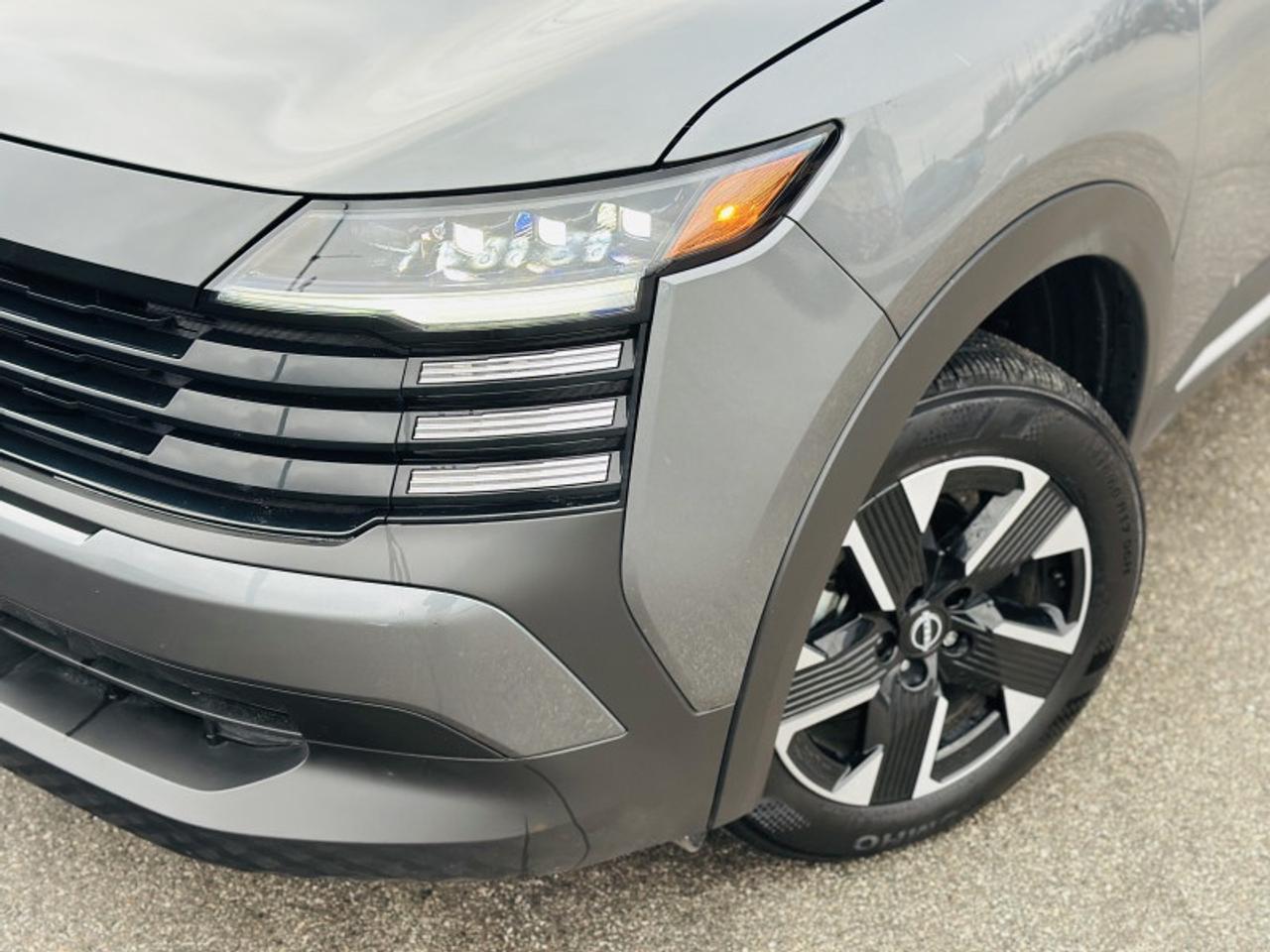 2025 Nissan Kicks SV Photo