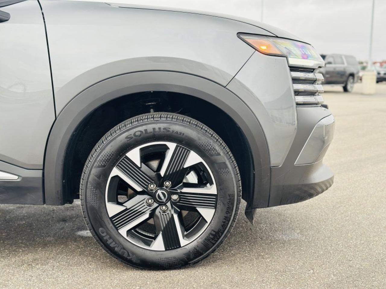 2025 Nissan Kicks SV Photo