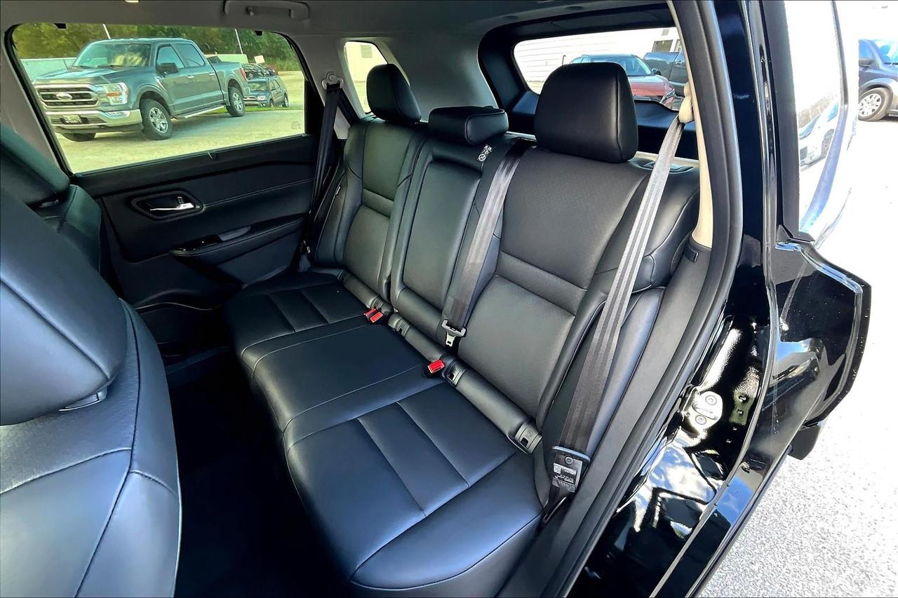 2026 Nissan Rogue SV Moonroof 4dr All-Wheel Drive Sport Utility Photo