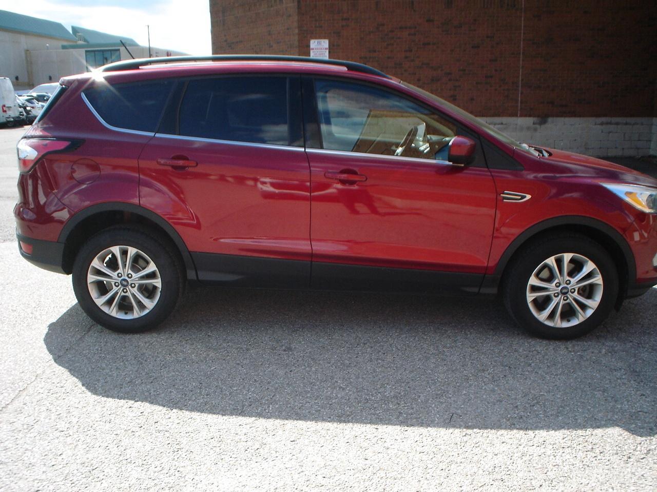 2018 Ford Escape SE 4WD Photo