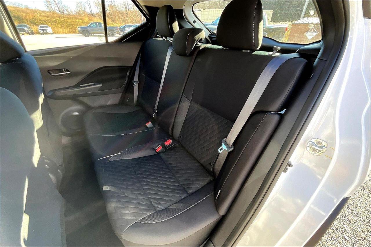 2025 Nissan Kicks Play SV 4dr Front-Wheel Drive Photo