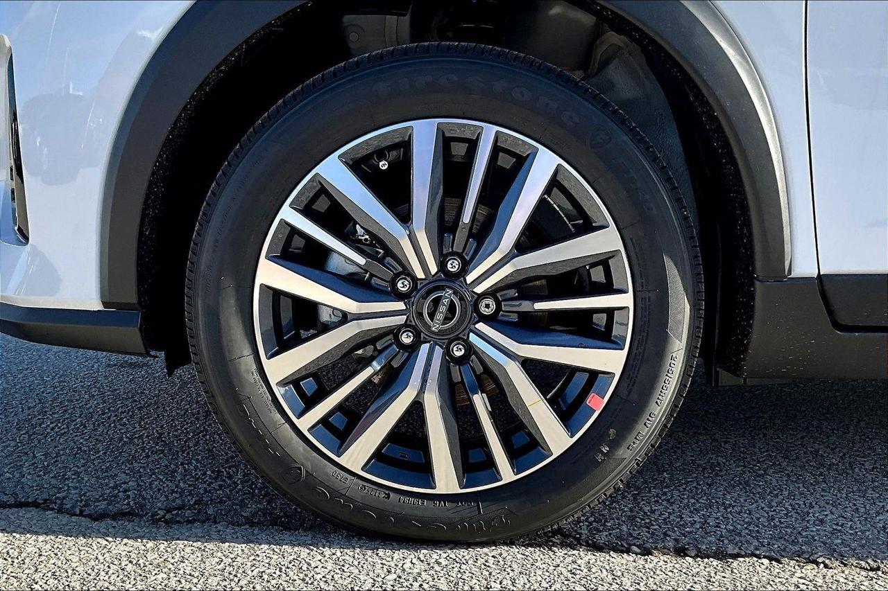 2025 Nissan Kicks Play SV 4dr Front-Wheel Drive Photo