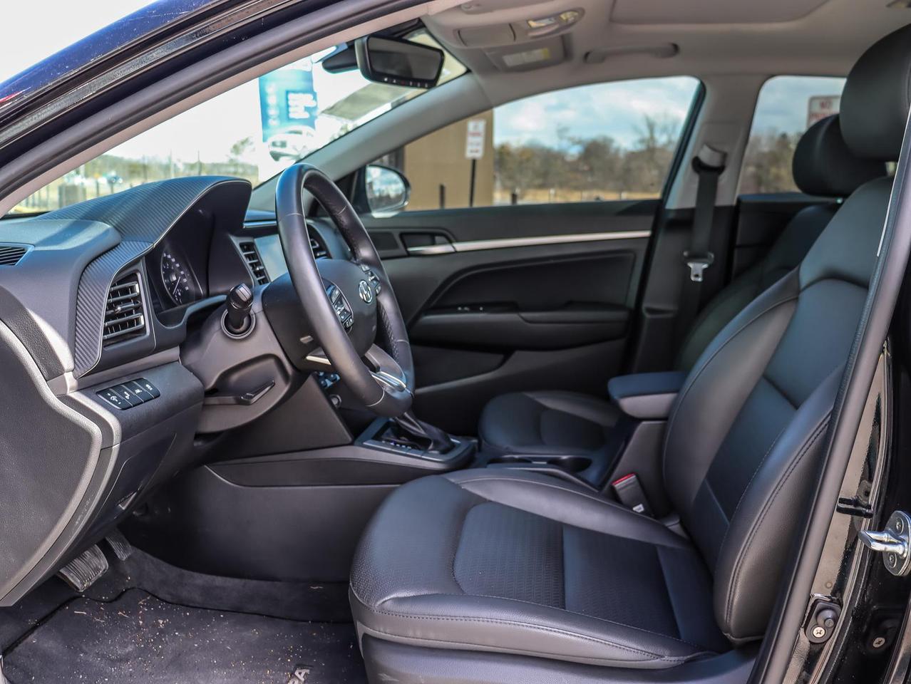2020 Hyundai Elantra Ultimate 4dr Sedan Photo