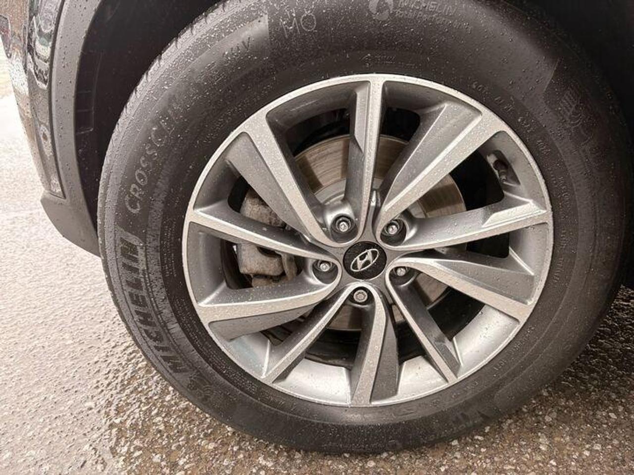 2019 Hyundai Santa Fe  Photo